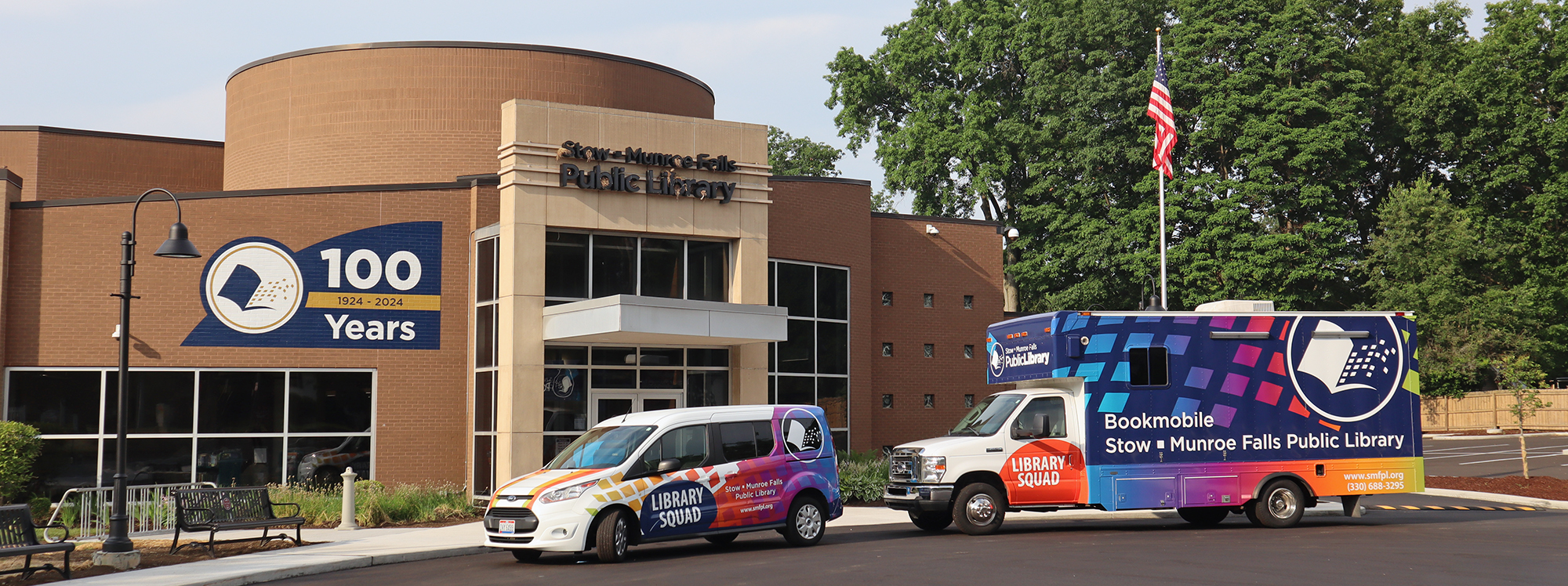 smfpl Outreach Van and Bookmobiles